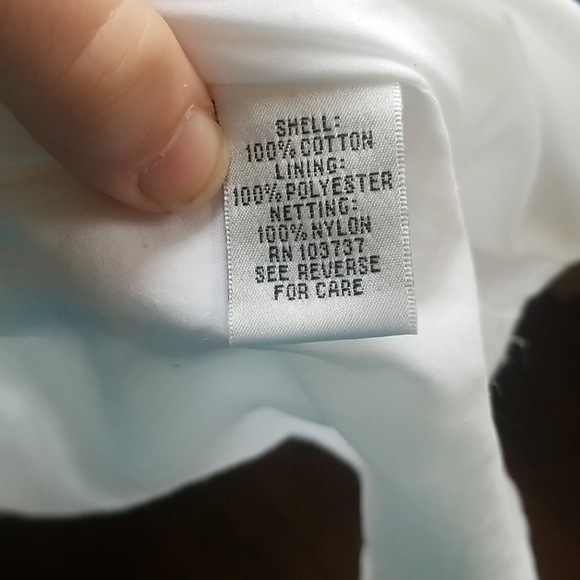 DONNA Morgan Bridal collection - Picture 3 of 4